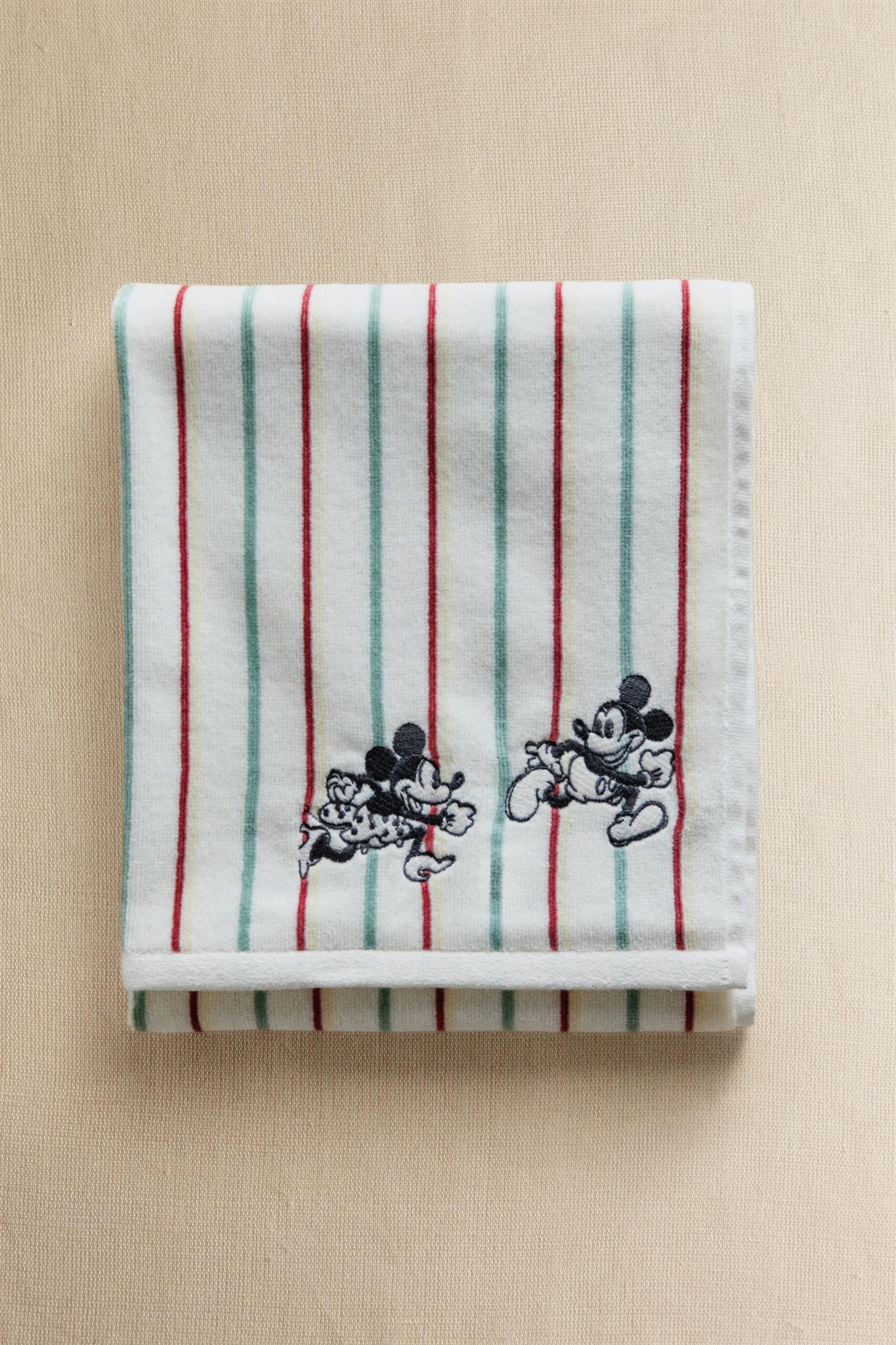 KIDS MICKEY & MINNIE ©DISNEY VELOUR TOWEL